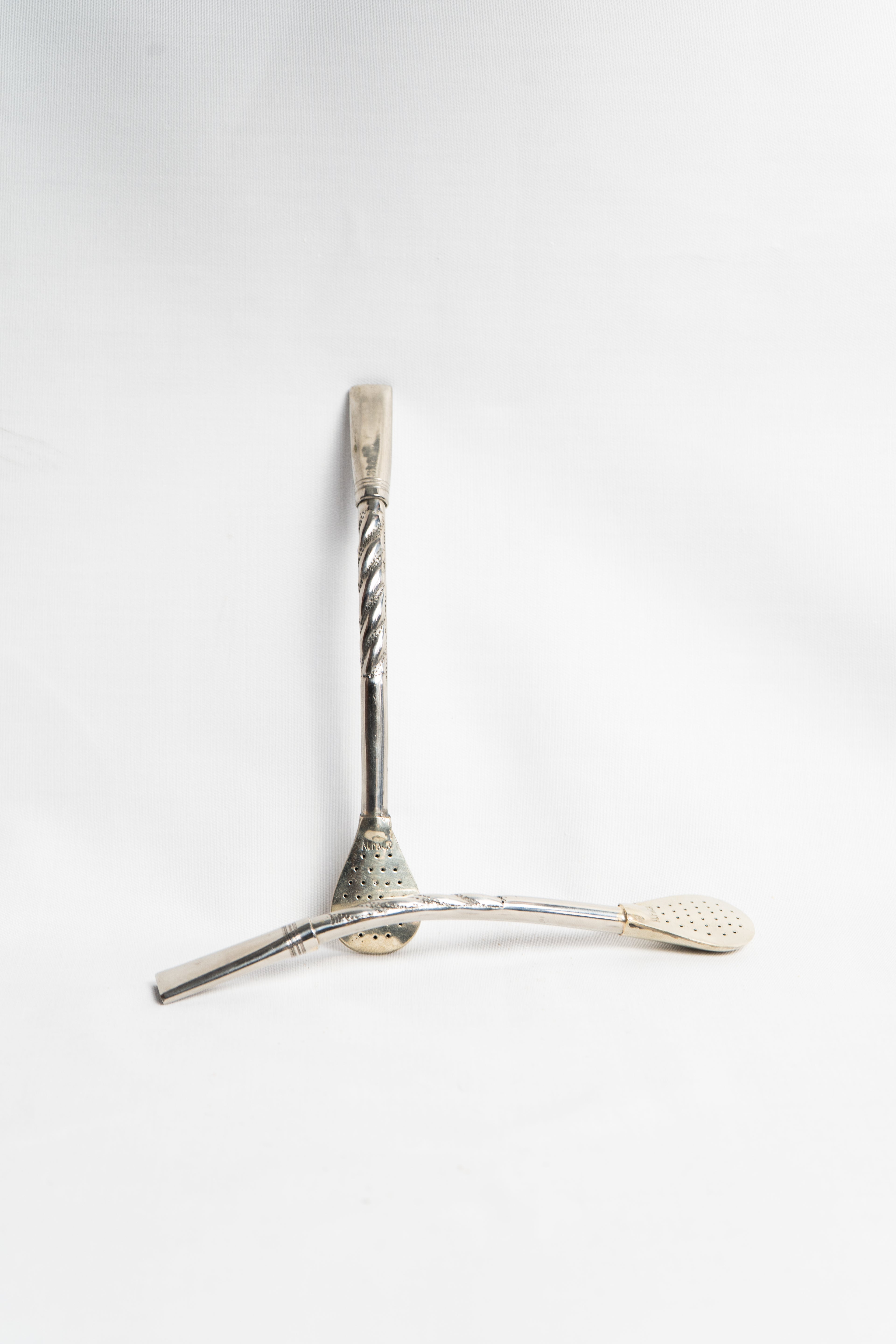 Bombilla de alpaca con diseño