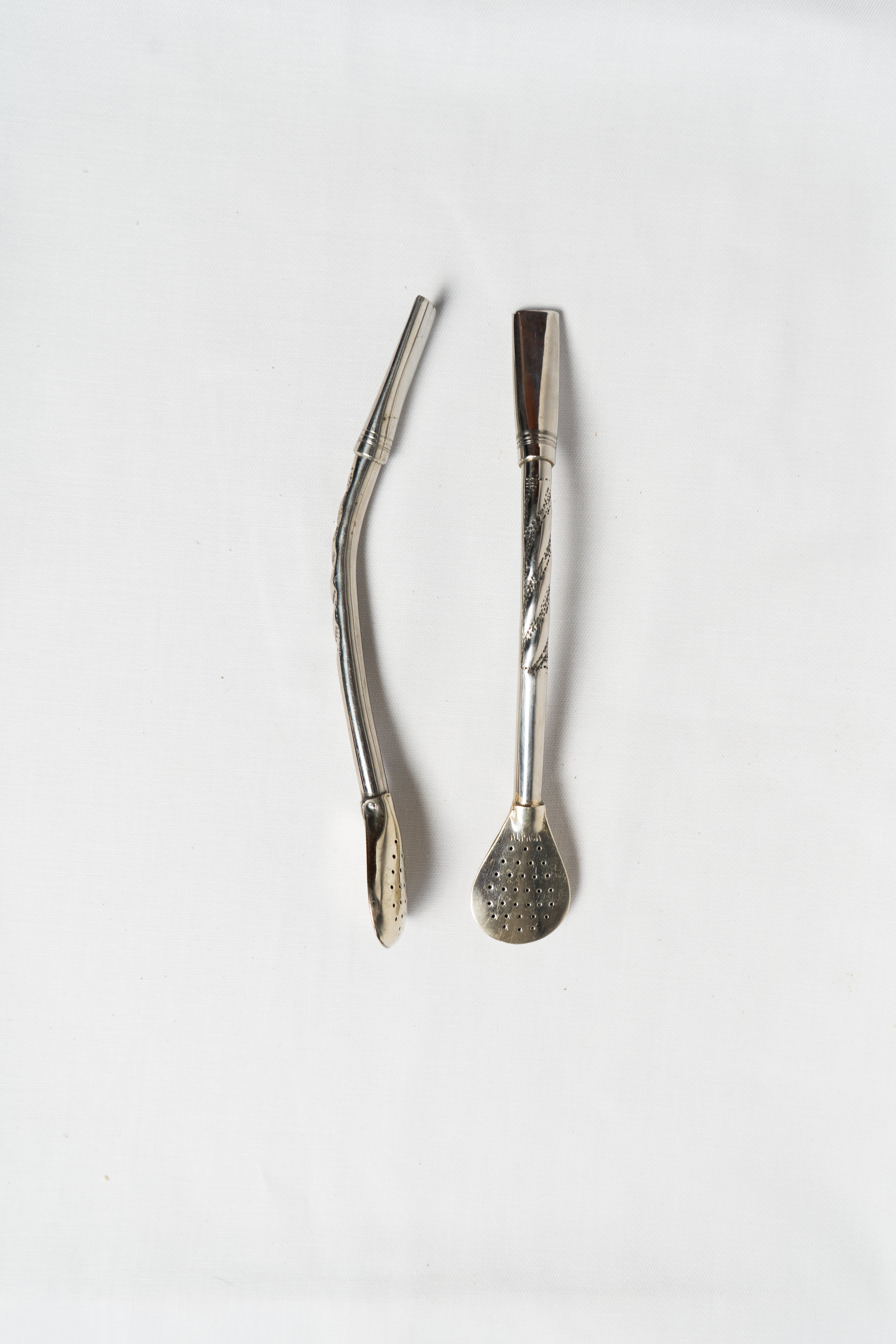 Bombilla de alpaca con diseño